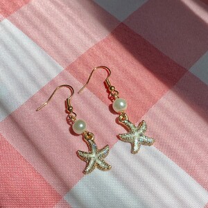 Beachy Seestern und Perle Handmade Fish Hook Nickel-freie Mermaid Sirene Schmuck Seashells Einzigartige handgemachte Sommer Schmuck