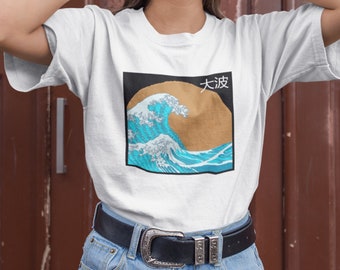 Ocean Wave Aesthetic, Japanese Wave Aesthetic, Cute Summer Tee, Sunset Waves Tee, Tumblr Style White Tee, Women's Graphic Tee