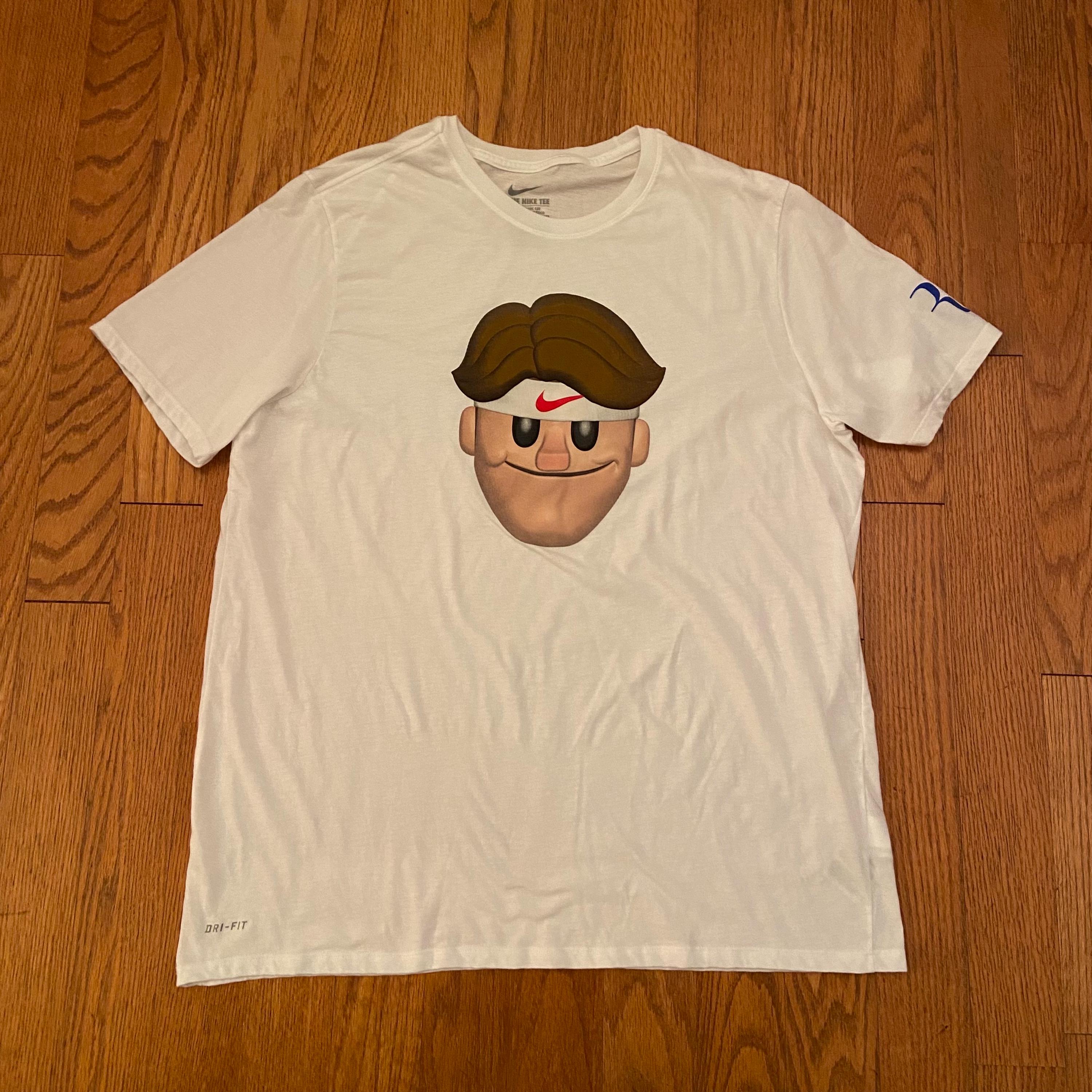 roger federer green nike shirt