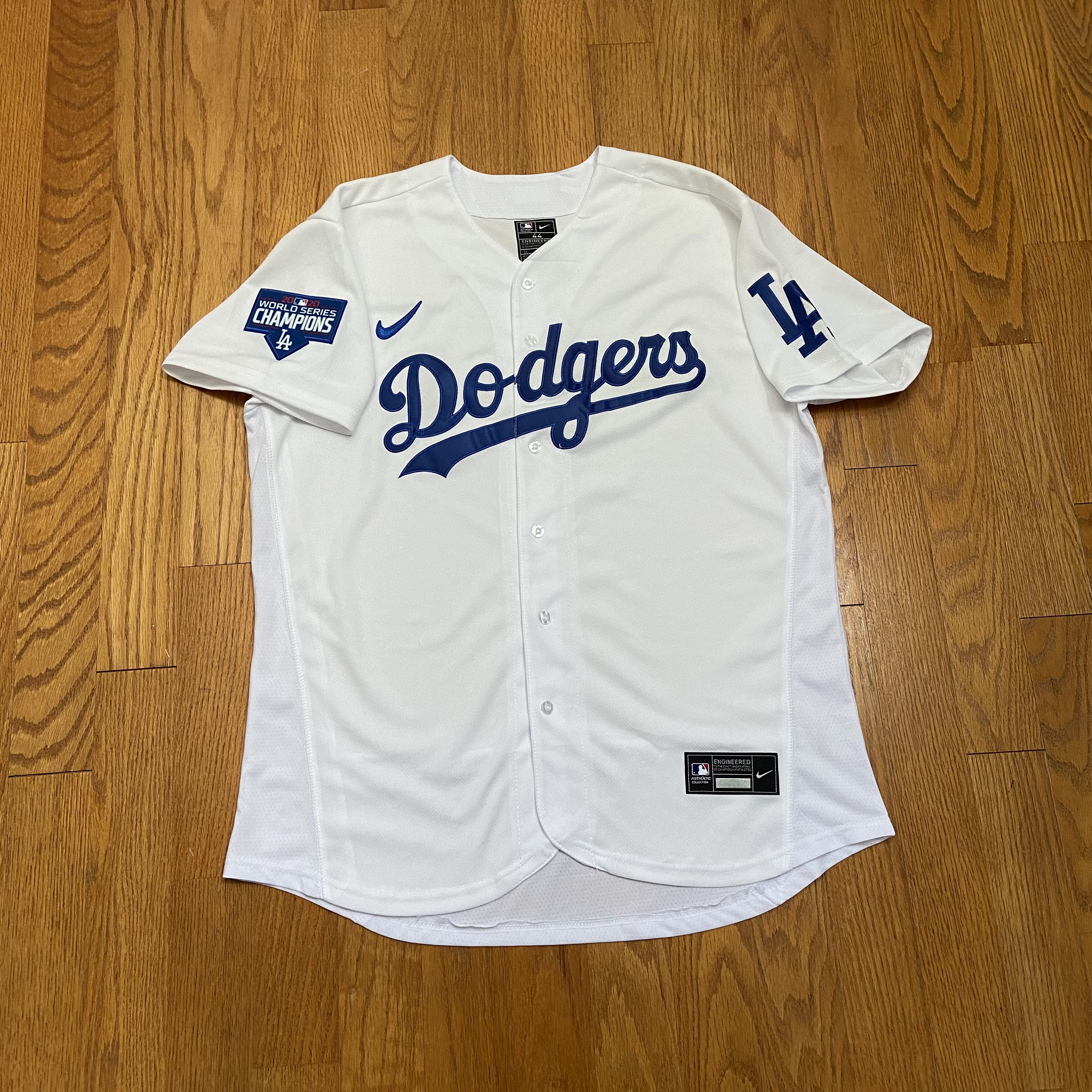 Nike LA Dodgers 2020 World Series Champions White Jersey Size 