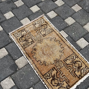 Turkish Vintage Rug, 2.6 x 1.5 Vintage Bathroom Rug, Handmade Mini Rug, Wool Rug, Anatolian Mini Rug, Small Wool Rug, Door Mat Rug, Tiny Rug