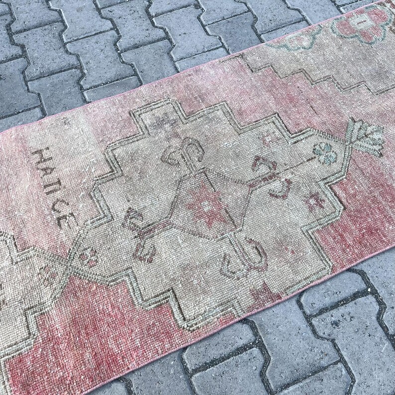 Turkish Rug 
Vintage Rug
Vintage Runner
Oriental Runner Rug 
Kitchen Runner Rug 
Turkish Runners 
Stair Runner Rugs 
Rug for Kitchen 
Wool Runner
Custom Rug
Long Rug 
Woven Rug 
Rustic Home Decor 
Boho Farmhouse Decor
Ethnic Decor