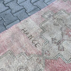 Turkish Rug 
Vintage Rug
Vintage Runner
Oriental Runner Rug 
Kitchen Runner Rug 
Turkish Runners 
Stair Runner Rugs 
Rug for Kitchen 
Wool Runner
Custom Rug
Long Rug 
Woven Rug 
Rustic Home Decor 
Boho Farmhouse Decor
Ethnic Decor