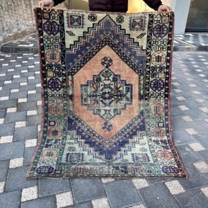 Turkish Rug, Vintage Rug 6.46 X9.31 Ft , 197 X 284 Cm Turkish Rug, Vintage Rug 6.46 X9.31 Ft , 197 X 284 Cm