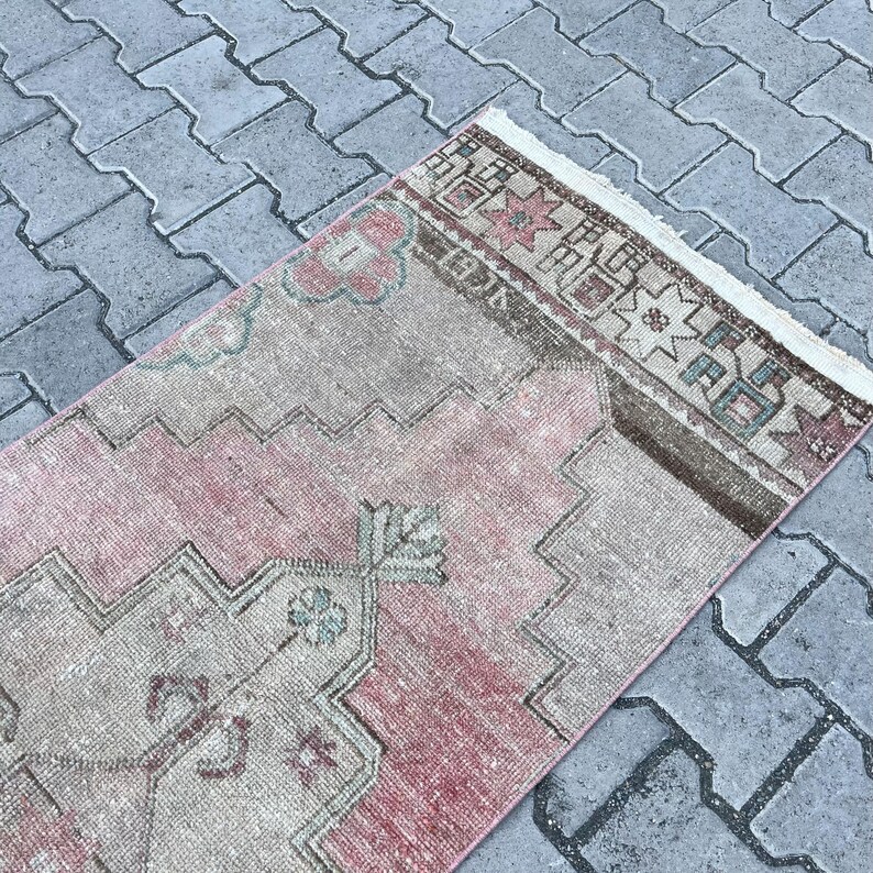 Turkish Rug 
Vintage Rug
Vintage Runner
Oriental Runner Rug 
Kitchen Runner Rug 
Turkish Runners 
Stair Runner Rugs 
Rug for Kitchen 
Wool Runner
Custom Rug
Long Rug 
Woven Rug 
Rustic Home Decor 
Boho Farmhouse Decor
Ethnic Decor