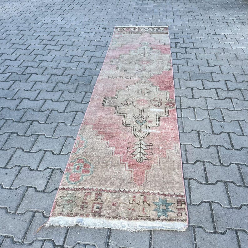 Turkish Rug 
Vintage Rug
Vintage Runner
Oriental Runner Rug 
Kitchen Runner Rug 
Turkish Runners 
Stair Runner Rugs 
Rug for Kitchen 
Wool Runner
Custom Rug
Long Rug 
Woven Rug 
Rustic Home Decor 
Boho Farmhouse Decor
Ethnic Decor
