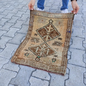 Turkish Vintage Rug, 1.7 x 2.2 Vintage Bathroom Rug, Handmade Mini Rug, Wool Rug, Anatolian Mini Rug, Small Wool Rug, Door Mat Rug, Tiny Rug