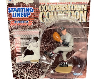 Hoyt Wilhem Starting Lineup Cooperstown Collection 1997 Series Figure