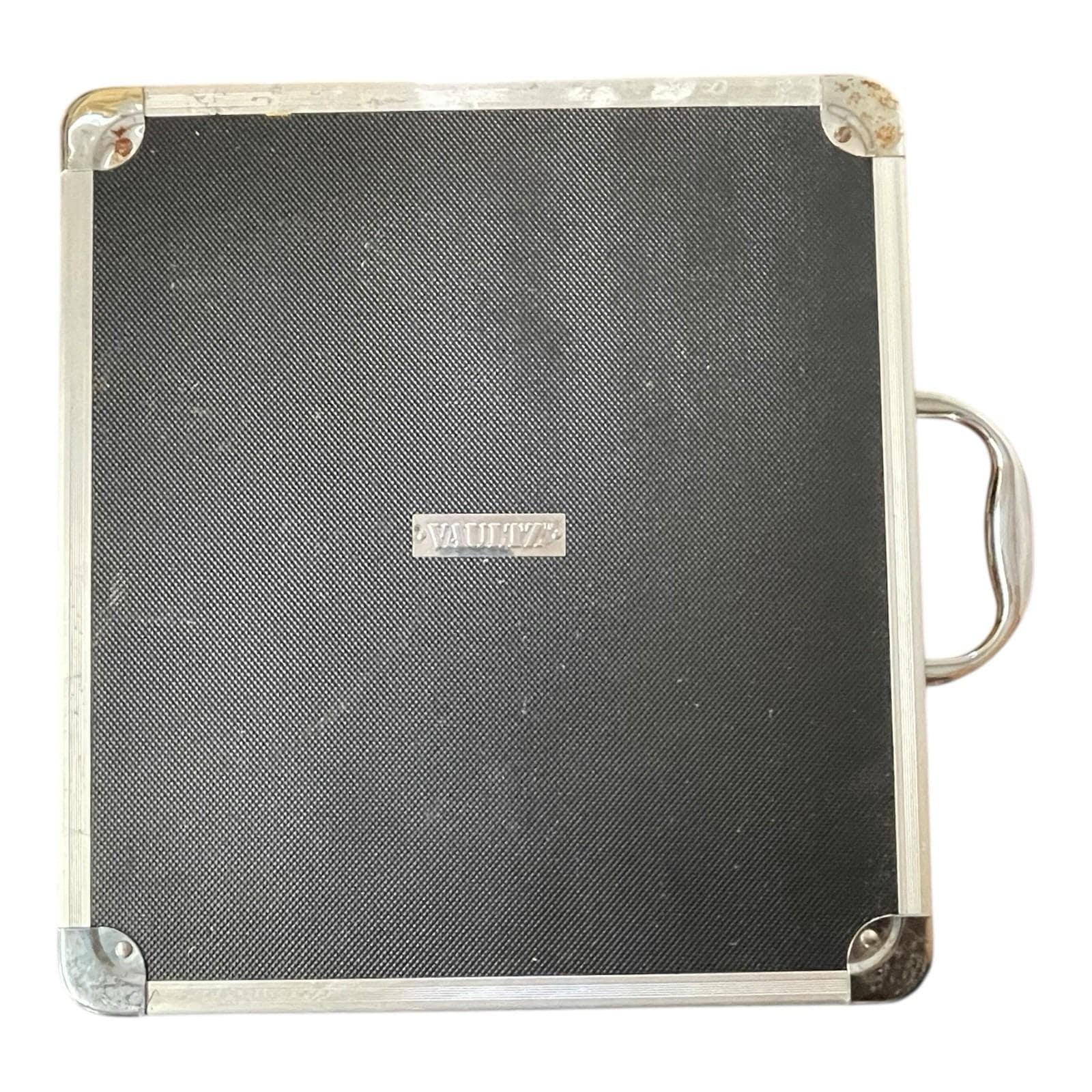 Vaultz Locking 128 CD DVD Storage Case Aluminum Organizer Binder