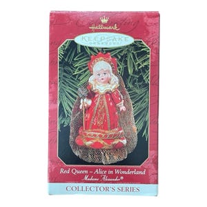Rote Königin Madame Alexander 4. In der Serie 1999 Hallmark Andenken Ornament