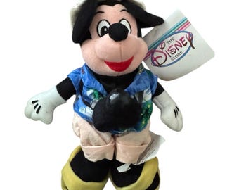 Mickey Mouse Plush Tourist Toy The Disney Store 9" Mini Bean Bag Plush with Tags