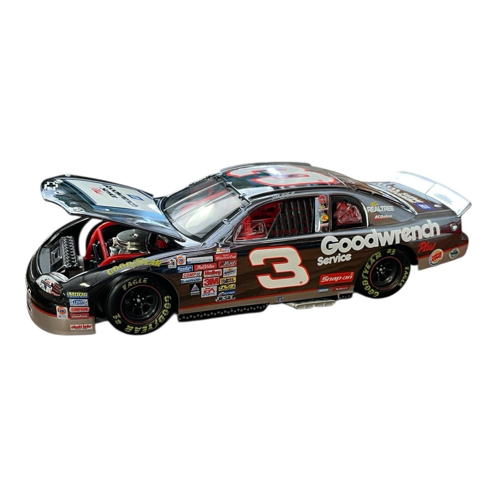 Dale Earnhardt #3 Goodwrench Last Lap of Century 1999 Action 1:24