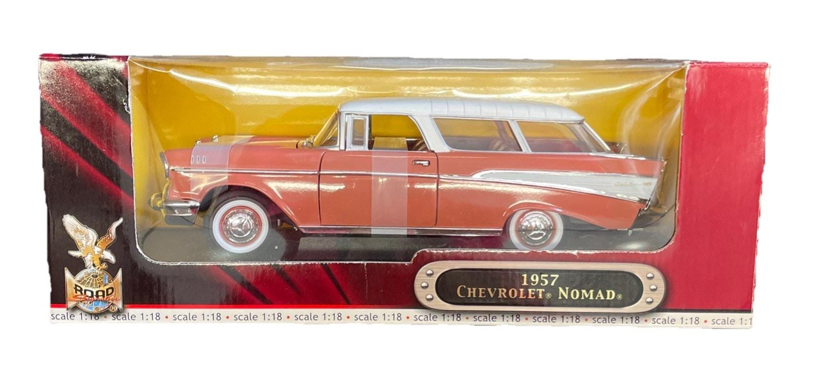 1957 Chevrolet Nomad Road Signature Deluxe Edition 1:18 Scale Die