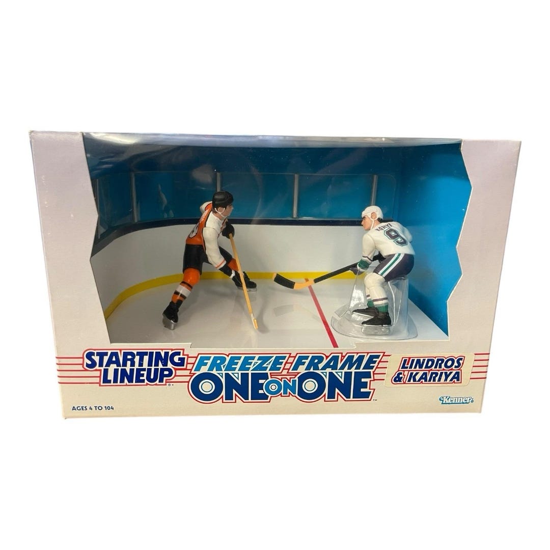 Eric Lindros & Paul Kariya 1997 Starting Lineup Freeze Frame One