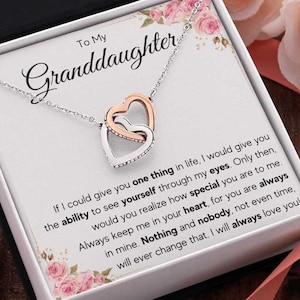 Cadeaux pour petite-fille adulte de grand-mère et grand-père cadeau d’anniversaire de fin d’études Collier imbriqué avec carte de message et boîte cadeau