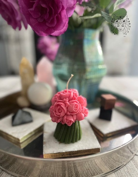 Peony Flower / Beeswax Scented Candle / Beeswax Candle / Flower Candle