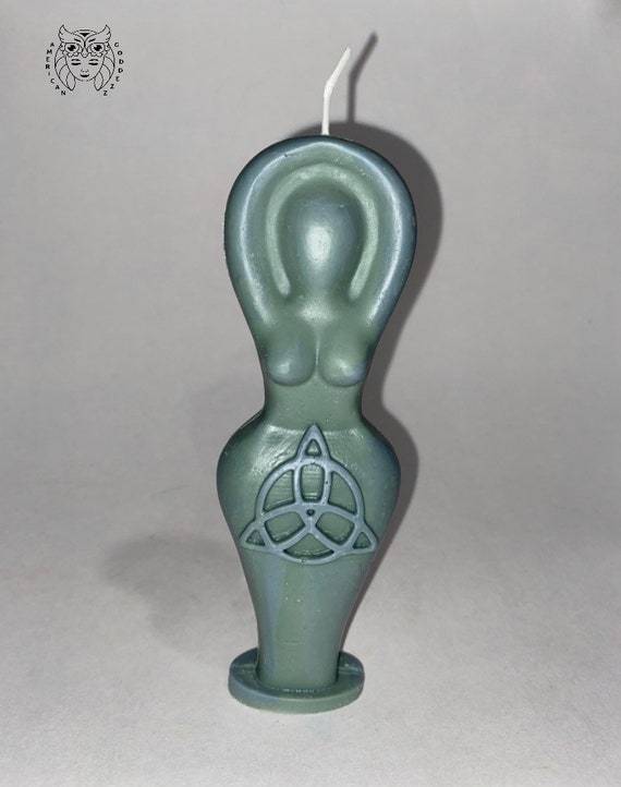Triquetra Goddess / Moon Goddess / Triple Moon Goddess