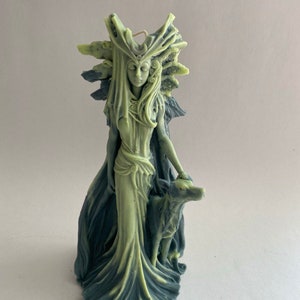 Świeca Hekate / Bogini / Świeca zapachowa / Statuetka Hekate