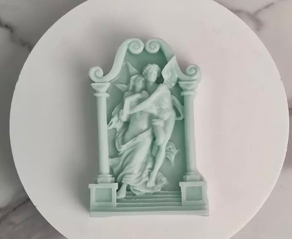 Cupid with Psyche Scented Candle / Lovers Candle / Couple