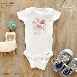 Hot cocoa & Christmas movies Bodysuit Retro Christmas t-shirt tee Cute Winter Natural Baby Bodysuit 275