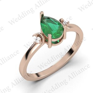 Emerald Triple Moon Engagement Ring, Wedding Ring, Crescent Moon Ring, Triple Moon Silver Ring Statement Ring Hecate Ring May Birth Stone