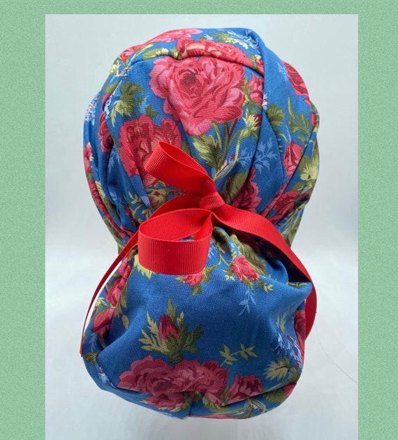 Red roses bonnet scrub cap, scrub cap with buttons, flower ponytail scrub cap with buttons, nurse hair covering, full coverage scrub cap