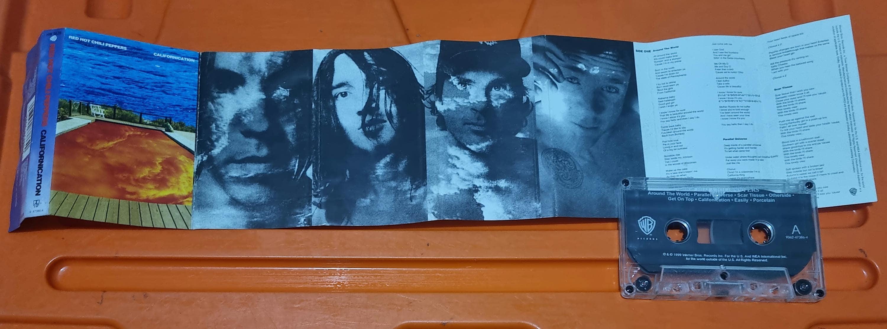 レッド・ホット・チリ・ペッパーズのカセットテープ - Etsy 日本