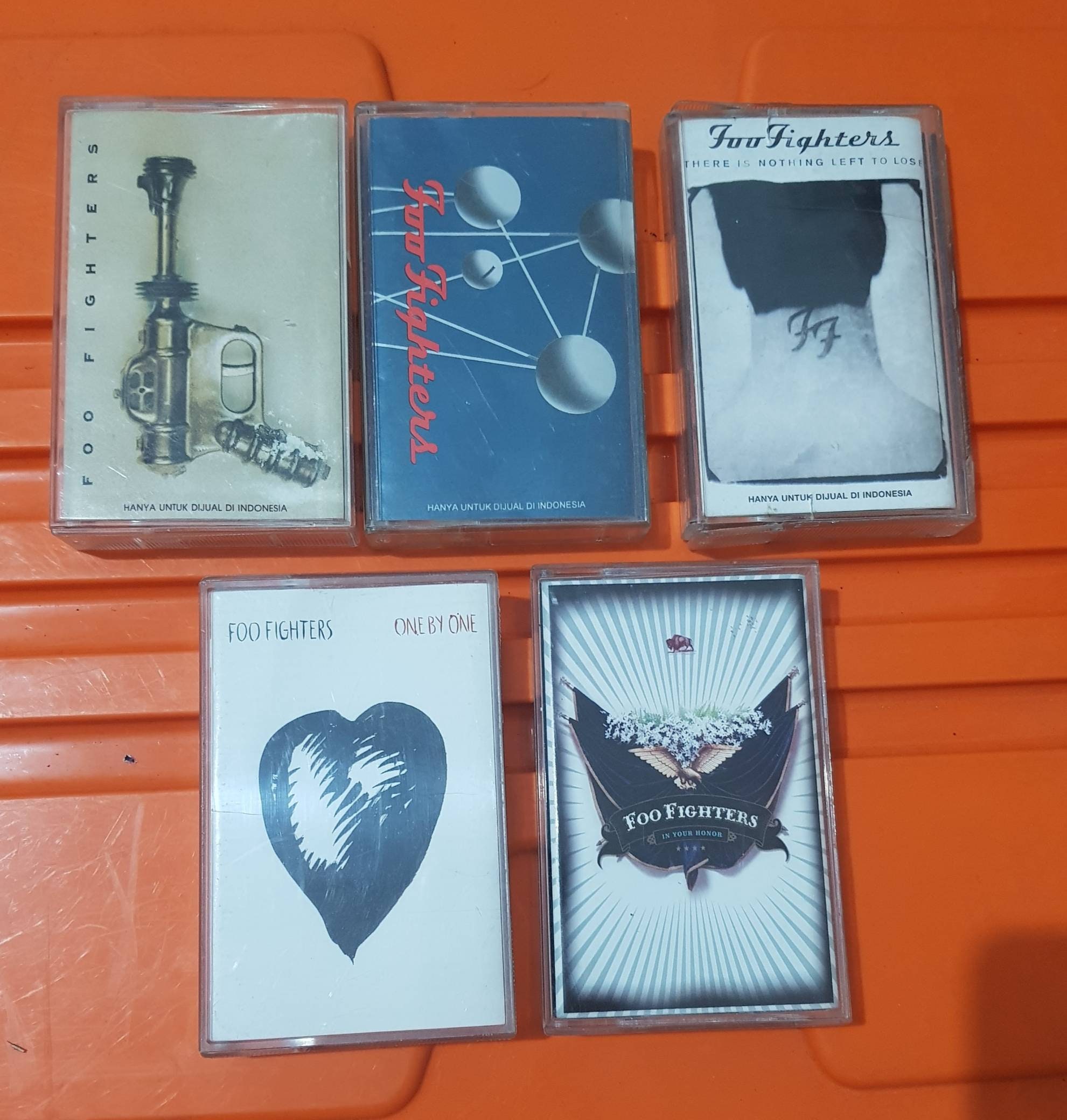 K*様 Foo Fighters フーファイターズ　デイヴ グロール　ギターピッ フー・ファイターズ FOO FIGHTERS デイヴ・グロール ピック