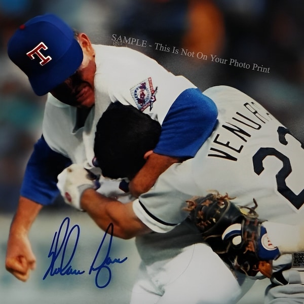 Nolan Ryan Autograph Signed Photo ( HOF Rangers ) Nolan Ryan Autographed Photo Nolan Ryan Signed Poster Celebrity Reprint Print 9832