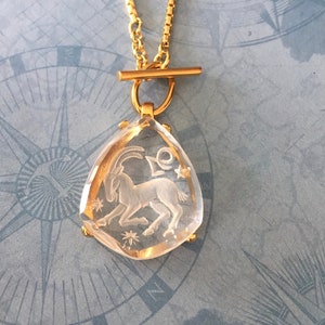 CAPRICORN vintage rare German intaglio glass zodiac pendant
