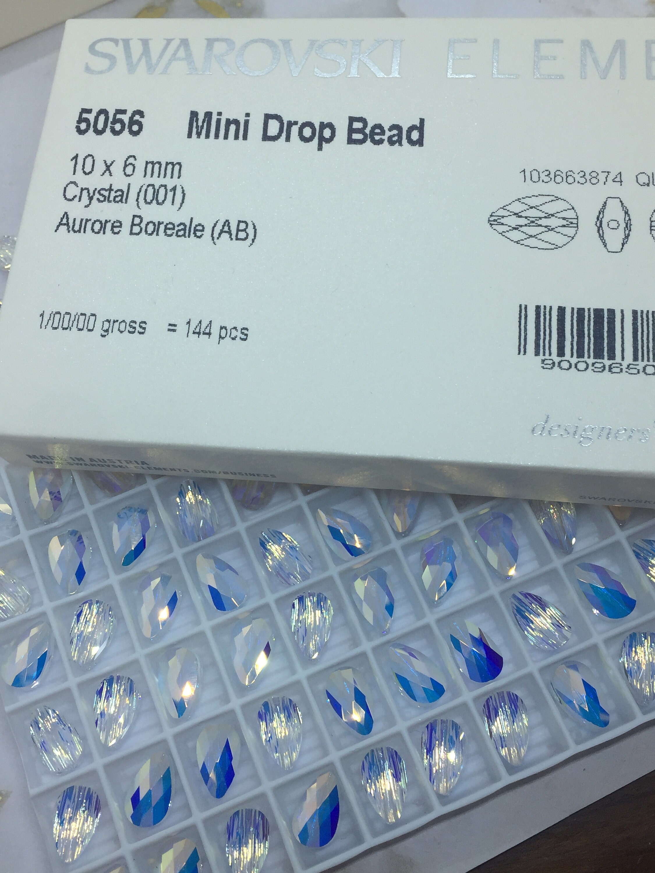 スワロフスキー MINI ビーズシリーズ、品番 5052、5054、5055、5056