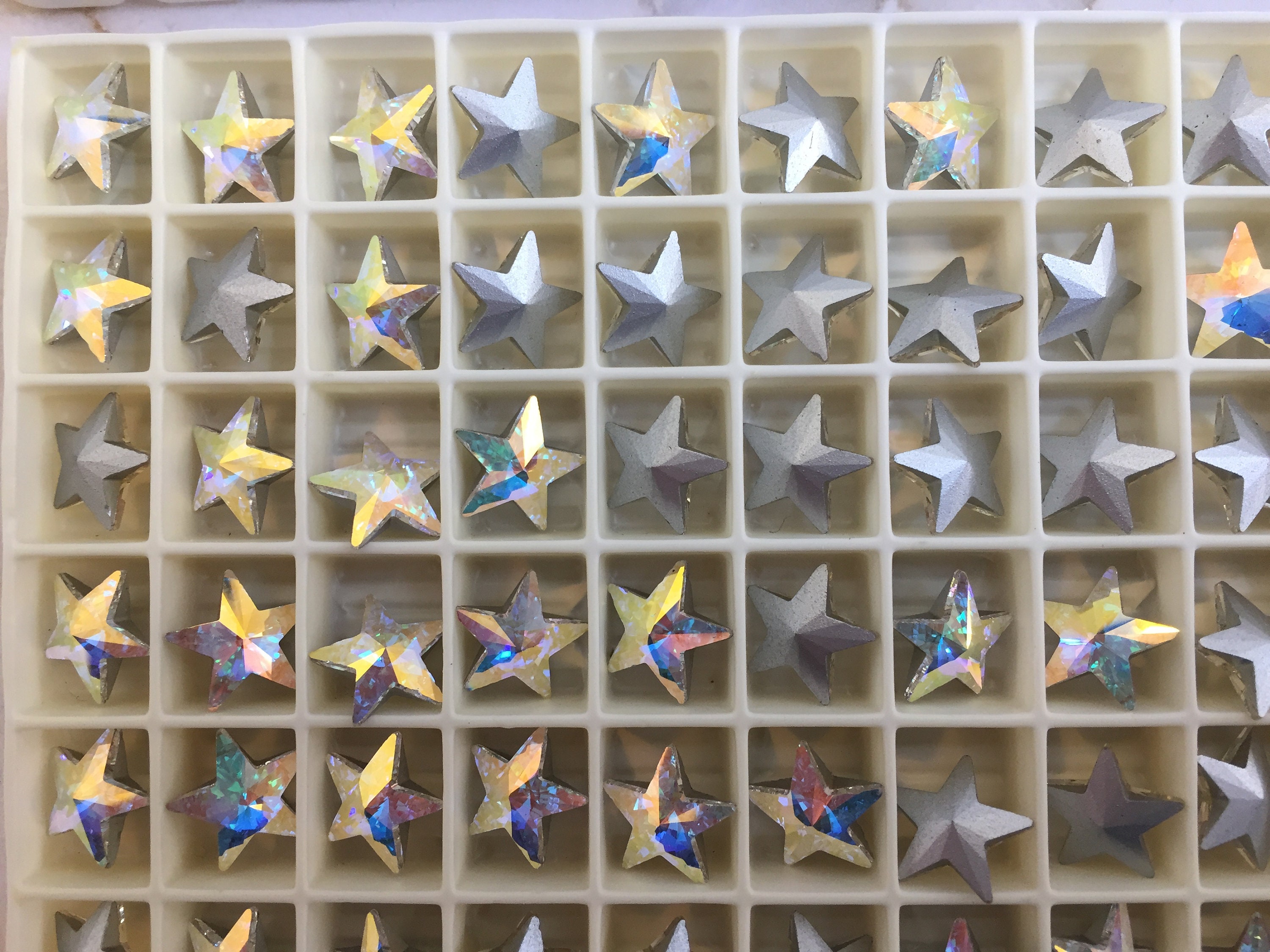 p　　スワロフスキー Swarovski Star Crystal Fancy Stone 10mm, Art # 4825 & 4745