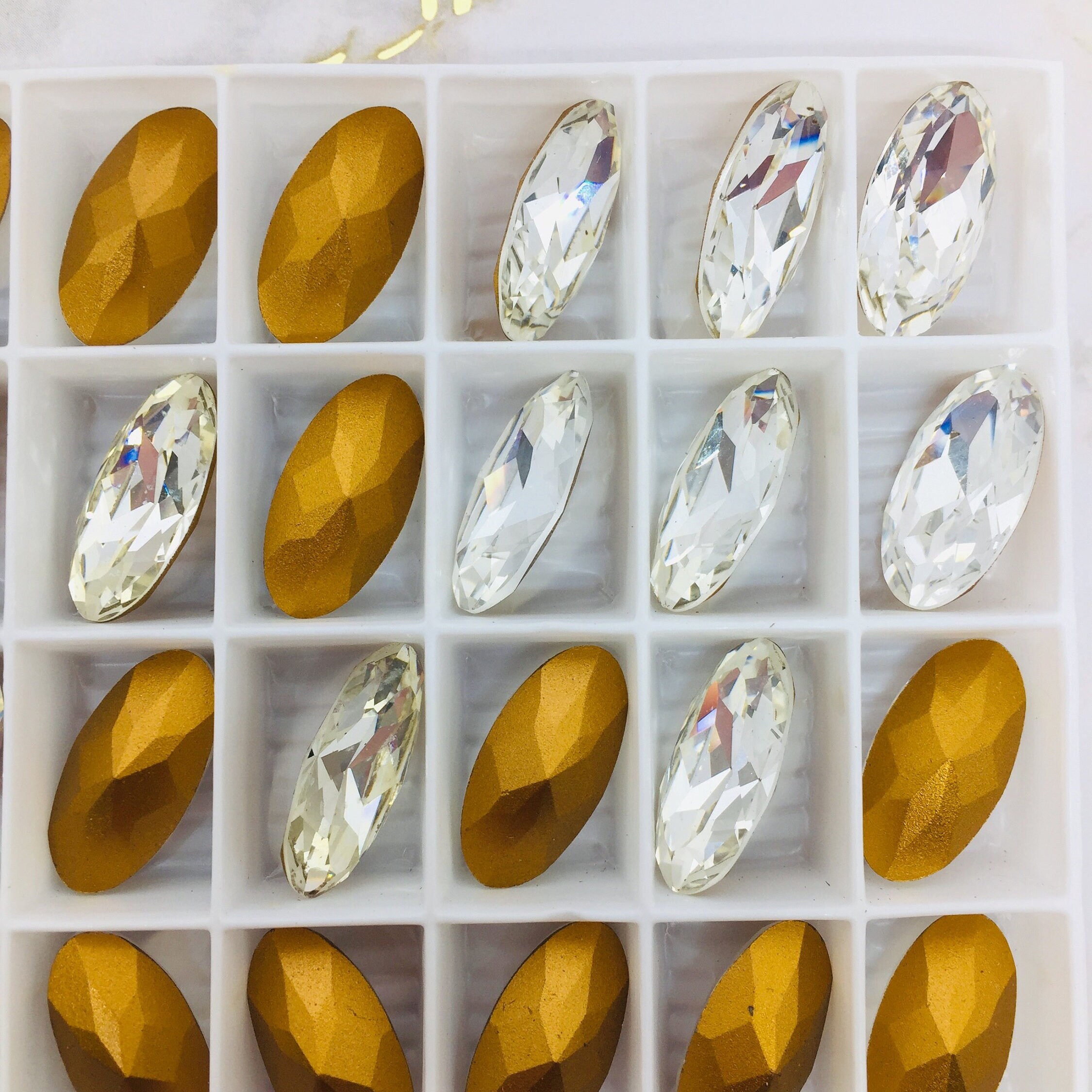 スワロフスキー　no9 Swarovski Hinged Jewelry Box Gift 9448 NR 000 009 Crystal