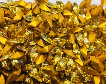 Vintage Swarovski 10/5mm Navette Crystal Stone, Article # 300