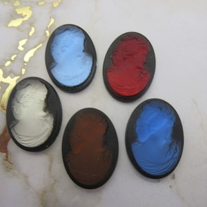 Cabochon camée tchèque en verre dépoli, 25/18 et 18/13 mm, 2 pièces