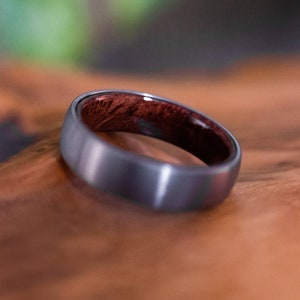 Tungsten Ring with Rose Wood Interior, 6mm Brushed silver Mens Ring, Wedding Band, Tungsten Band Wood Ring
