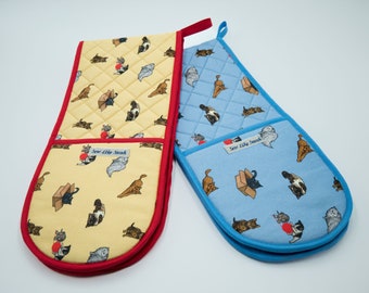 Oven Gloves in original Sew Like Sarah Cat design- available in two colours