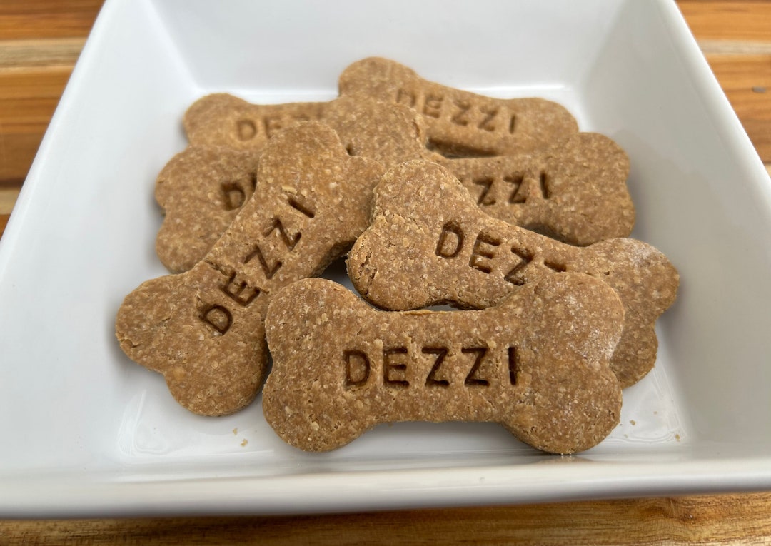 Custom Dog Treats 15 Dog Treats Personalized Dog Biscuits Custom Dog Bones Dog Cookies Etsy