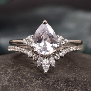 Vintage Pear cut Moissanite engagement ring set yellow gold art deco diamond rings unique halo bridal set antique promise anniversary ring