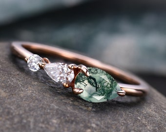 Vintage Moss Agate Ring Engagement Ring, Pear Cut Gems, Art Deco Moissanite Wedding Band,3 Stone Unique Women Bridal Promise Ring, Rose gold