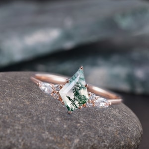 Vintage kite cut green moss agate engagement ring set 14k white gold marquise cut diamond ring for women unique bridal wedding ring set gift image 5