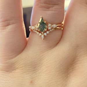 Vintage kite cut green moss agate engagement ring set 14k white gold marquise cut diamond ring for women unique bridal wedding ring set gift image 7