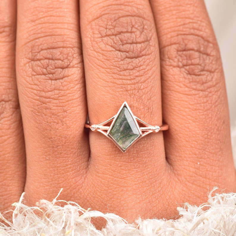 Skye Kite Green Moss Agate Ring, 14K Rose Gold Vermeil Natural Agate Engagement Ring, Green Gemstone Anniversary Gift For Her, Wedding ring image 4