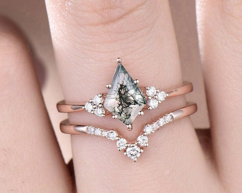 Vintage kite cut green moss agate engagement ring set 14k white gold marquise cut diamond ring for women unique bridal wedding ring set gift image 8
