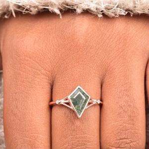 Skye Kite Green Moss Agate Ring, 14K Rose Gold Vermeil Natural Agate Engagement Ring, Green Gemstone Anniversary Gift For Her, Wedding ring image 5