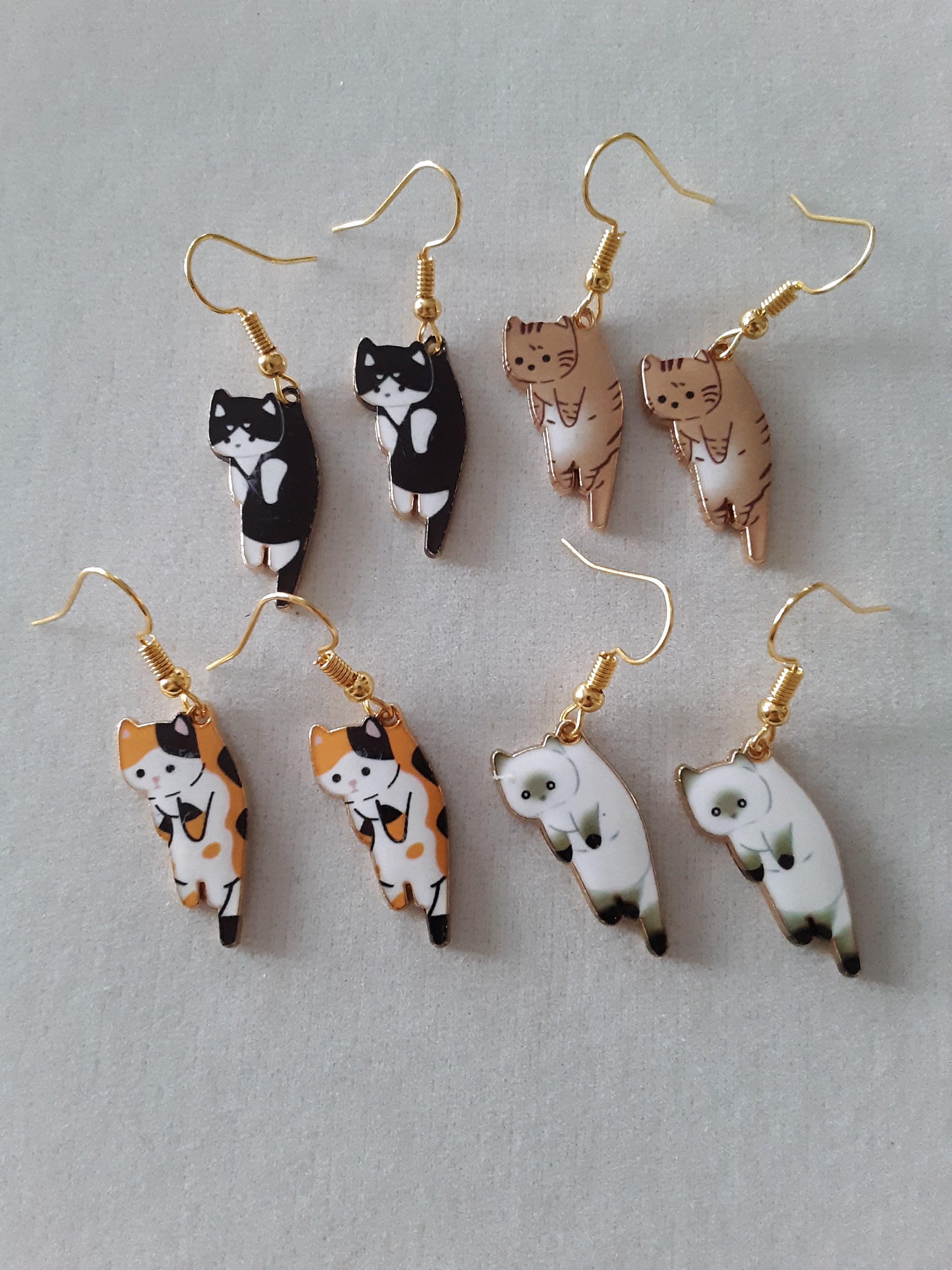 Dangling Cat Earrings
