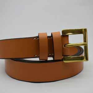 Tan Bridle Gürtel mit massiver Messingschnalle