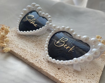 Personalized bridal sunglasses - bachelorette party accessories - wedding - glasses with name and pearls