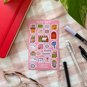 Hoja de pegatinas para el día del correo // Pegatinas de vinilo impermeables para el correo para bullet journaling, planificadores y decoración