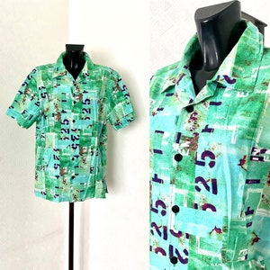 90&#39;s Green Bright Summer Shirt Abstract Print Shirt Short Sleeve Men&#39;s Top Hawaiii Beach Shirt Button up Hipster Chemise Thin Shirt Size L